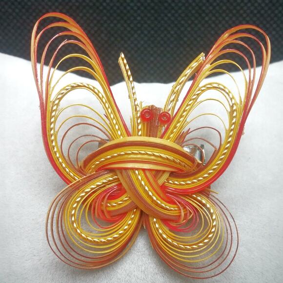 Vintage Bamboo Butterfly Brooch Quilled Pin Handmade Taiwan Abstract Insect 70's - Picture 10 of 12